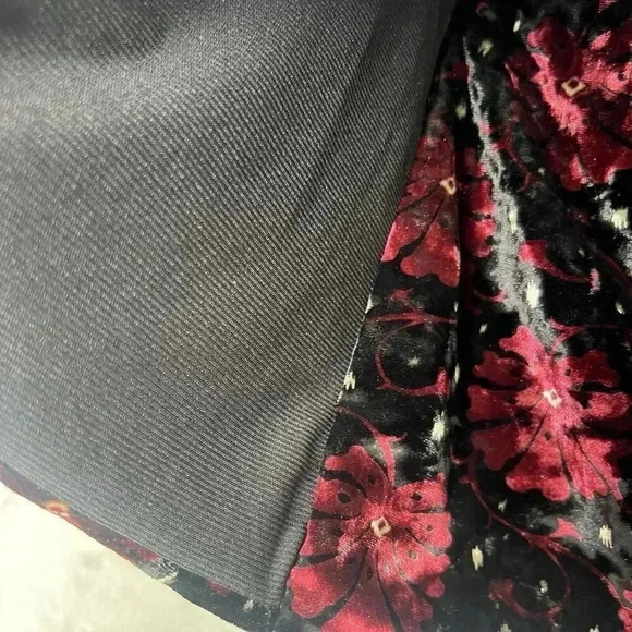 Jones New‎ York Velvet Women XL WhimsiGoth Faux Wrap Floral Beaded Witchy Blouse - Picture 9 of 12